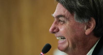 Perfil que se diz do 'Anonymous' promete fazer revelação que liga Bolsonaro a "morte de uma pessoa pública"