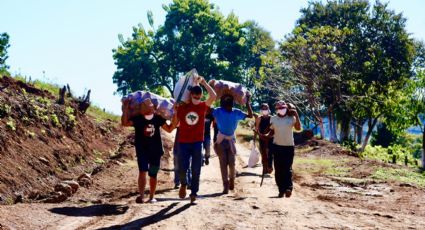 MST organiza doação de 50 toneladas de alimentos no interior do Paraná