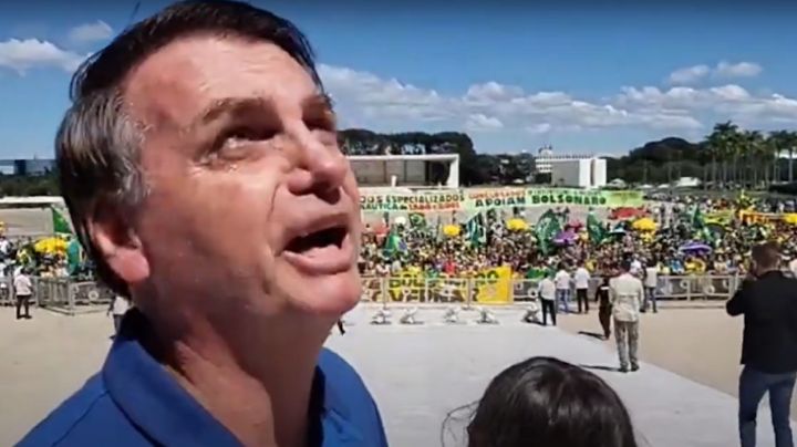 Não há limites para Bolsonaro