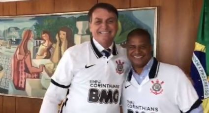 Democracia Corinthiana repudia uso de camisa por Bolsonaro: "Desrespeito à nossa história"