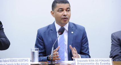 "É genocídio", diz deputado sobre veto de Bolsonaro a água potável a indígenas