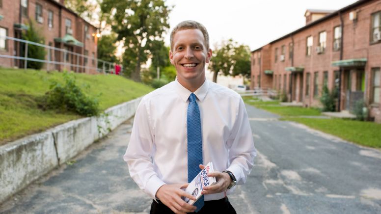Conservadores do Partido Democrata jogam sujo em Massachusetts, por Heloisa Villela