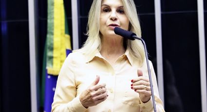 Deputada bolsonarista defensora da cloroquina recebe CoronaVac, mas diz que preferia outra vacina