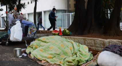 Morador de rua morre de frio no centro de SP