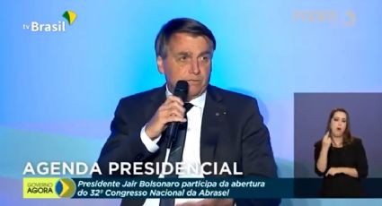 "Menor hoje pode cheirar um paralelepípedo de crack, menos trabalhar", diz Bolsonaro a empresários