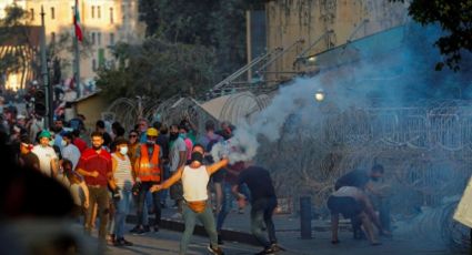 Beirute tem mais um dia de protestos contra o governo e dois ministros renunciam