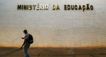 Educação de boa qualidade só com piso salarial – Por Heleno Araújo Filho