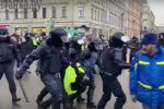Mais de 4 mil pessoas são presas na Rússia durante manifestações contra a prisão de Navalny