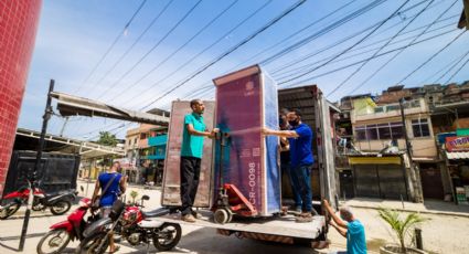 Sem "endereço", moradores de comunidade do Rio adotam "e-Boxes" para receber compras da internet