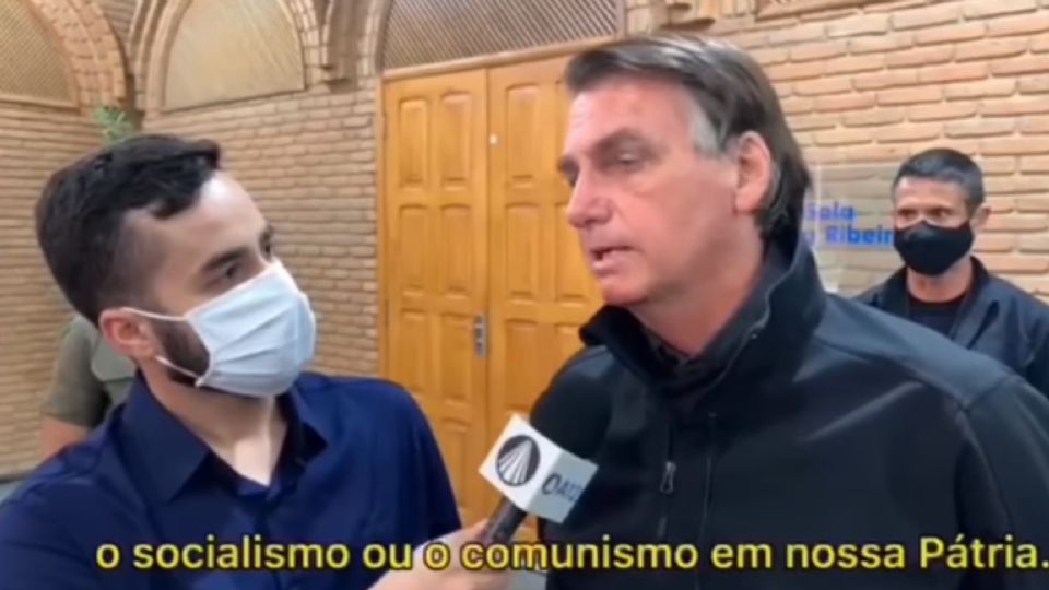 Jair Bolsonaro em entrevista à TV Aparecida (Reprodução)