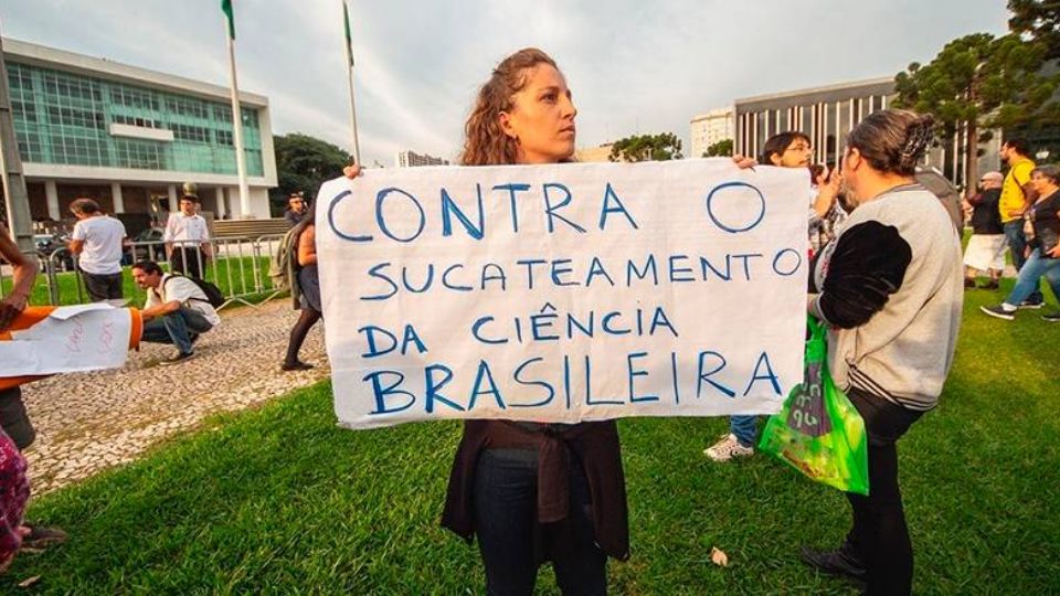 Entidades convocam manifestações contra cortes na Ciência (Foto: Reprodução/SBPC)