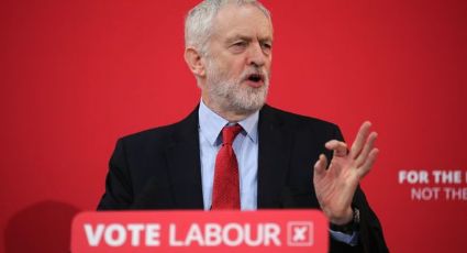 Líder trabalhista inglês, Jeremy Corbyn pede "Fora Bolsonaro" e declara apoio a Lula