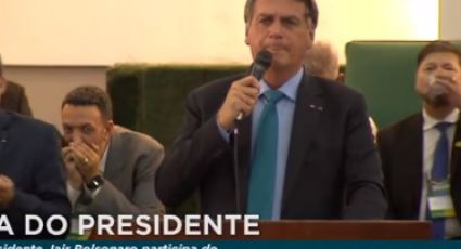 "Não sei de quem é": Bolsonaro usa vídeo da internet para culpar governadores por alta da gasolina