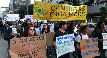 Cientistas e pós-graduandos farão paralisação contra corte de Bolsonaro na ciência