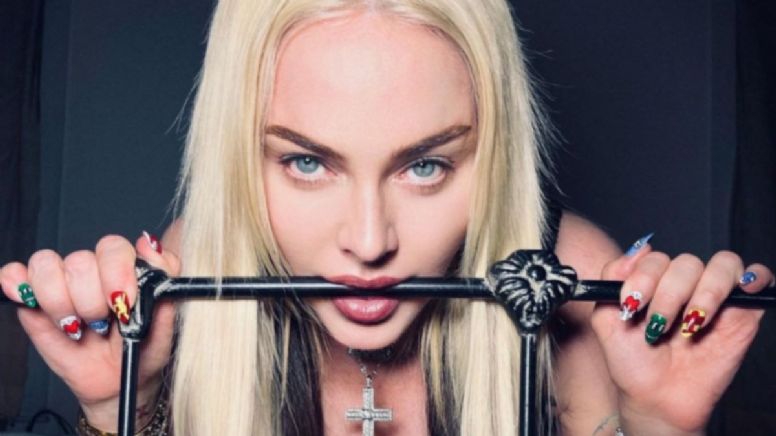 Madonna fica furiosa por censura em foto de mamilo e republica imagem; veja aqui