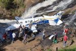 Marília Mendonça e outras 4 pessoas morrem após queda de avião em MG