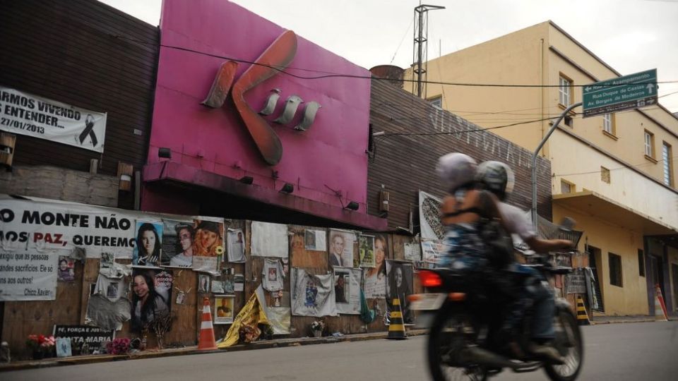Foto: Fachada da boate Kiss um ano após a tragédia (Agência Brasil)