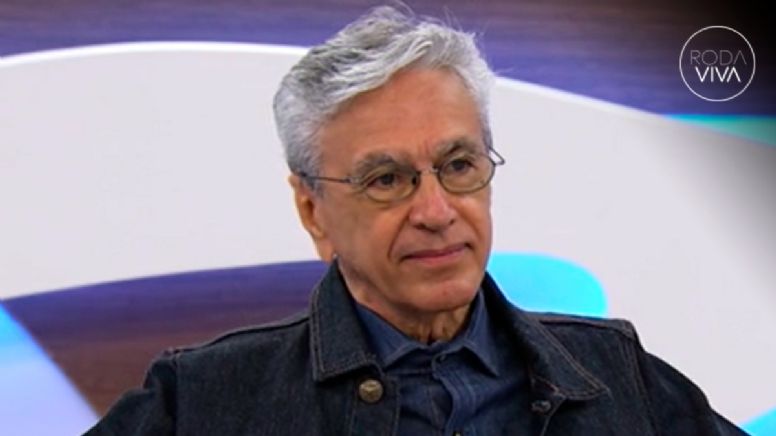 Por que Caetano Veloso está processando uma famosa marca de roupas