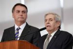 PT quer convocar Heleno na Câmara após sigilo em encontros de Bolsonaro com pastores lobistas