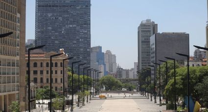 Antes e depois: sem verde e com muito concreto, Vale do Anhangabaú é liberado em São Paulo