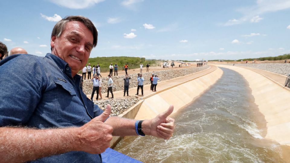 Bolsonaro durante inauguração de trecho da Transposição do Rio São Francisco | Foto: Alan Santos/PR