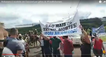 Vídeo: Bolsonaro é recebido aos gritos de “fora genocida” em Cascavel