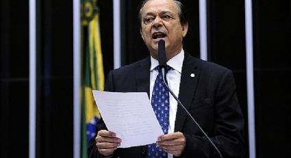 MP investiga se relator do impeachment de Dilma furou a fila da vacinação