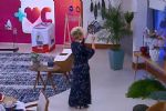 Fora Bolsonaro? Ana Maria Braga bate panela em seu programa; veja vídeo