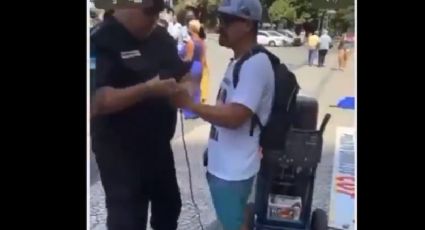 Vídeo: PM prende militante que discursava contra Bolsonaro e a corporação