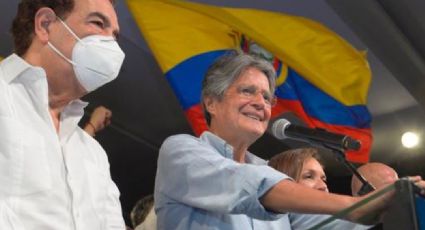 Equador elege Guilherme Lasso, de direita; No Peru, Pedro Castillo, de esquerda, lidera no 1° turno