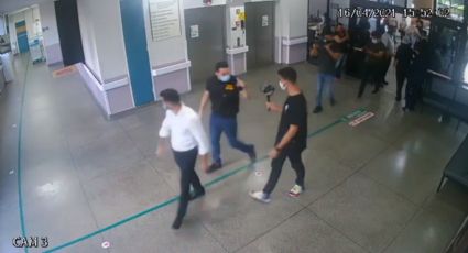 VÍDEO: Parlamentares invadem pronto-socorro de hospital e tentam acessar área restrita para Covid