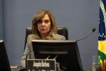 Lindôra Araújo, braço direito de Aras, vai analisar compra de imóveis em dinheiro vivo do clã Bolsonaro
