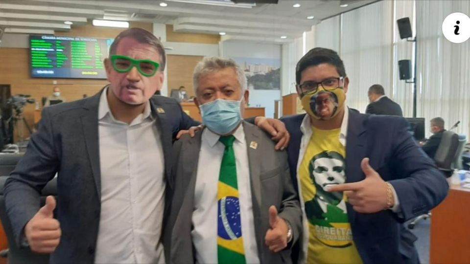 Vereadores de Sorocaba aprovaram título a Bolsonaro, em meio à pandemia que já soma mais de 1,7 mil mortos na cidade
