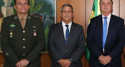 Bolsonaro leva comandante do Exército em inauguração de ponte próxima a jazida de nióbio e terra indígena