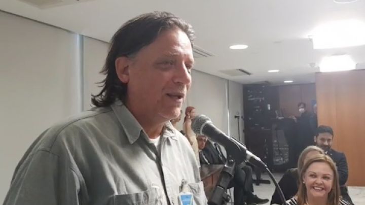 Em áudio, médico do "ministério paralelo" defende cloroquina e debocha de vacina: "Chin Doria"