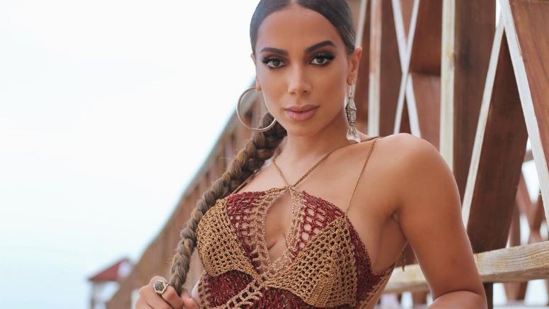 Carnaval com Anitta é leiloado em evento de Sean Penn por uma pequena fortuna