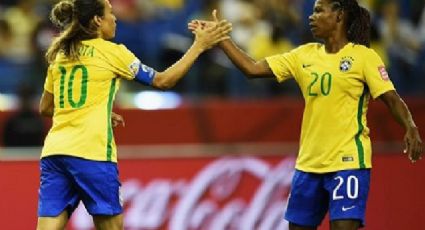 Marta e Formiga, que resgataram a beleza do nosso futebol, se aposentam sem o ouro