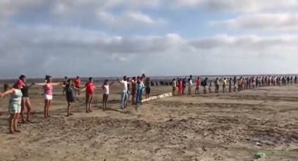 Cordão humano enfrenta polícia e impede despejo no Maranhão; veja vídeo