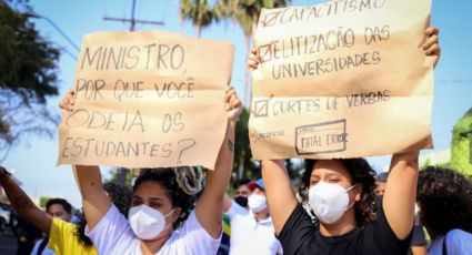 SP: Militantes da UNE são agredidos pela PM em ato contra ministro da Educação