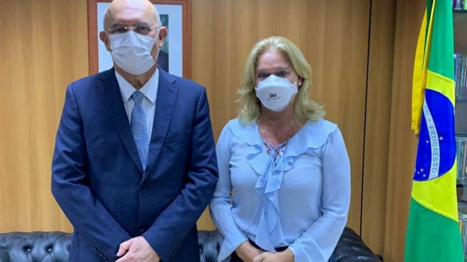 O ministro Milton Ribeiro e a presidente da Capes - Foto: Reprodução/Twitter Milton Ribeiro

