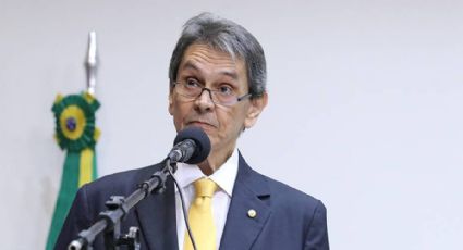 Roberto Jefferson deve continuar preso, diz parecer da PGR para o STF