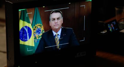 Com popularidade derretendo, Bolsonaro anuncia R$ 450 milhões em propaganda para "exaltar" governo