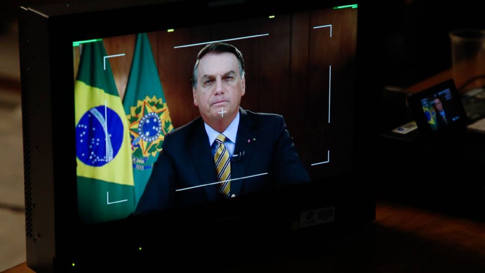 Jair Bolsonaro grava pronunciamento para rede de rádio e TV (Foto: Anderson Riedel/PR)