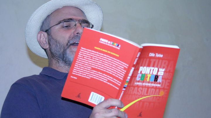 Cultura para reencantar o Brasil! - Por Célio Turino