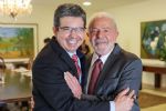 Anular as eleições? Randolfe debocha de suposta ação do partido de Bolsonaro; "Mais fácil arrumar as malas"