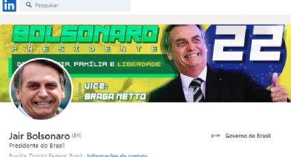 Bolsonaro e filhos somem das redes tradicionais e vão para o Linkedin