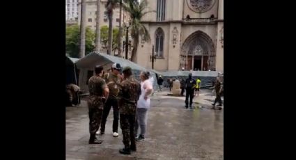 Entenda por que o Exército montou tendas na Praça da Sé