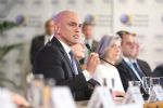 Alexandre de Moraes classifica como "criminosos" apoiadores de Bolsonaro que promovem atos golpistas