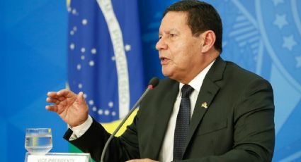 Mourão defende atos golpistas e ataca eleições, Supremo e TSE