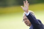 Em dia de caminhão de mudança, Guedes tira "férias" e abandona Ministério antes do fim do governo